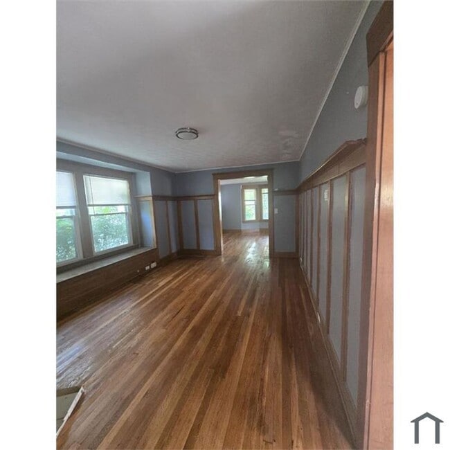 Foto del edificio - 13702 Rugby Rd