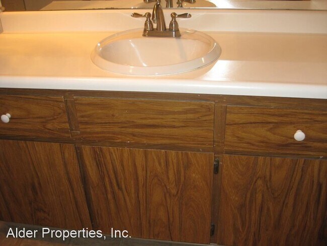 Foto del edificio - 2 br, 1 bath House - 1549 Delucchi Lane #A