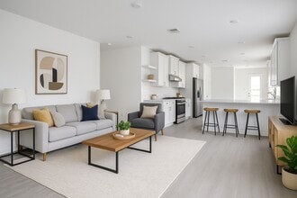Building Photo - 6415 Orchid Bch Dr