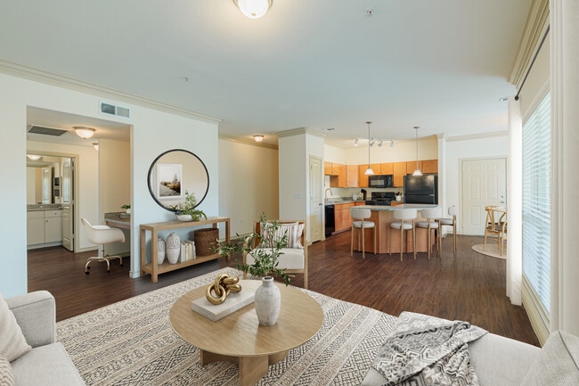 Building Photo - Ravello at Tuscan Lakes