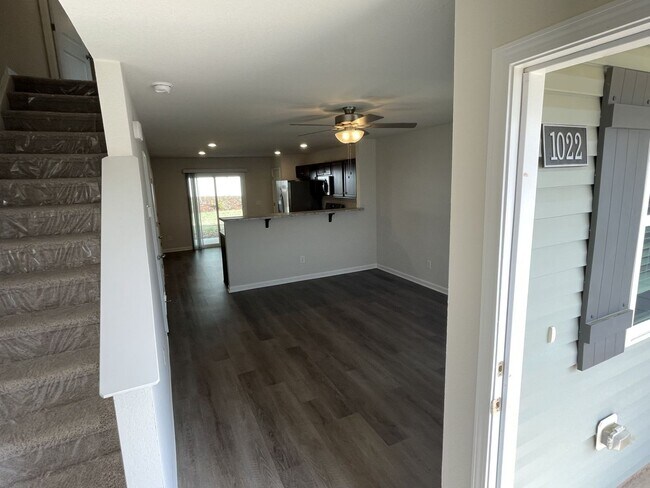 Building Photo - Brand New 2 Bedroom 2.5 Bathroom Townhome!
