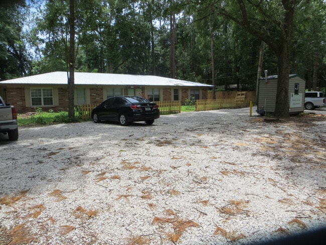 Building Photo - 315 NW 19th Ln