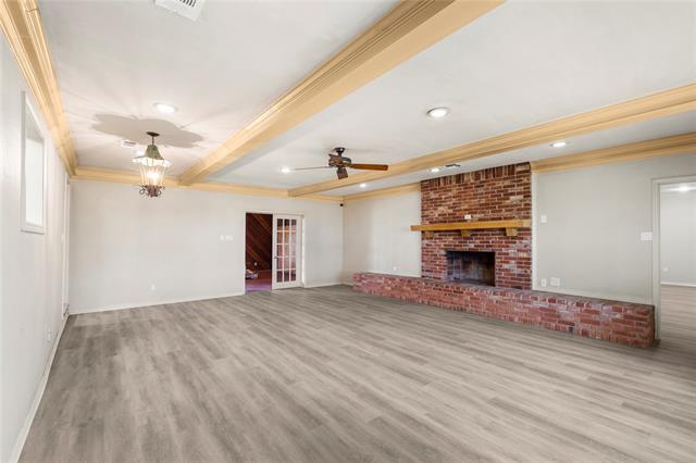 Foto del edificio - 4248 W Park Row Blvd