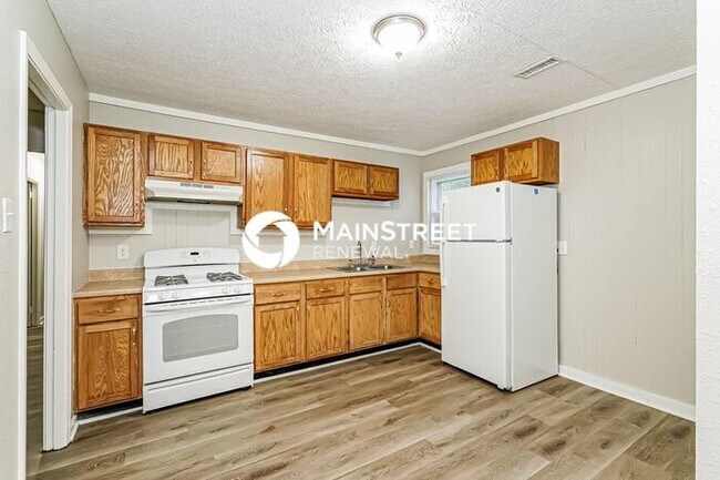 Foto del edificio - 3 Bedroom Pet-Friendly Home in Indianapoli...