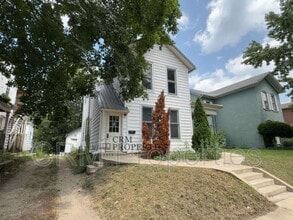 Building Photo - 1224 High St Rd