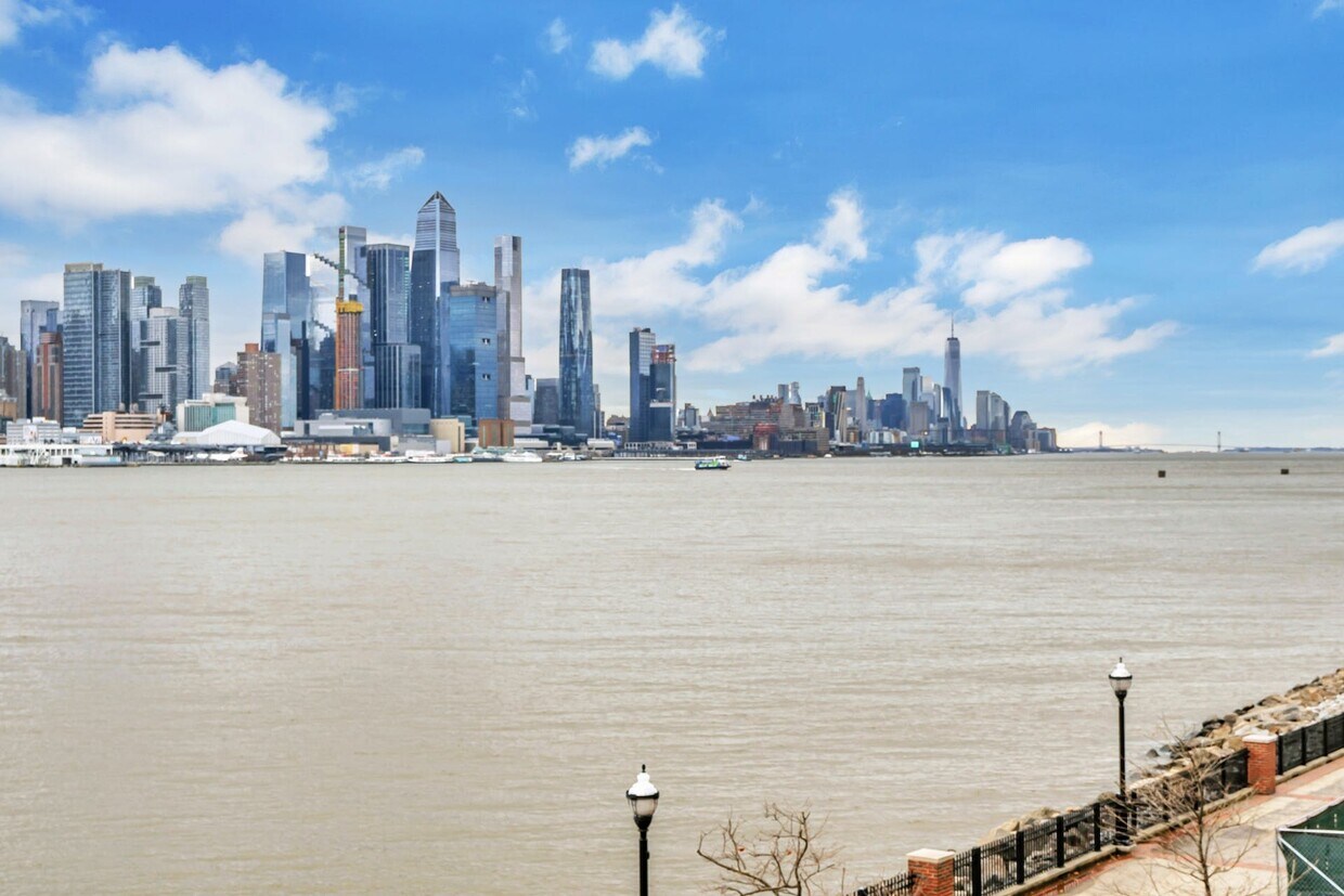 26 Ave at Port Imperial Unit 201, West New York, NJ 07093 Condo for