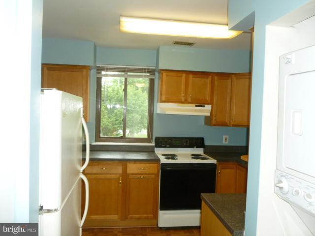 Foto del edificio - 3143 Hawthorne Dr NE