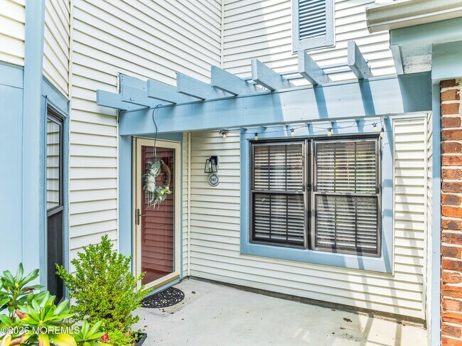Foto del edificio - 141 Old Orchard Ln