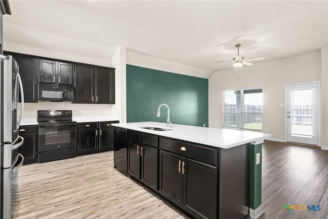 Building Photo - 1772 Lummus Dr