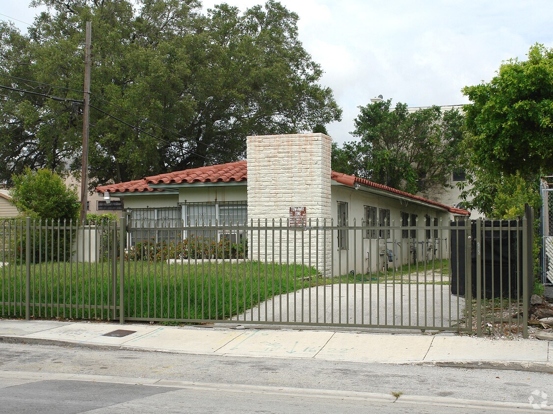 Foto del edificio - 620 SW 6th Ave