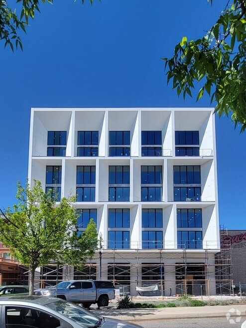 Aperture Frontage - Aperture Residences