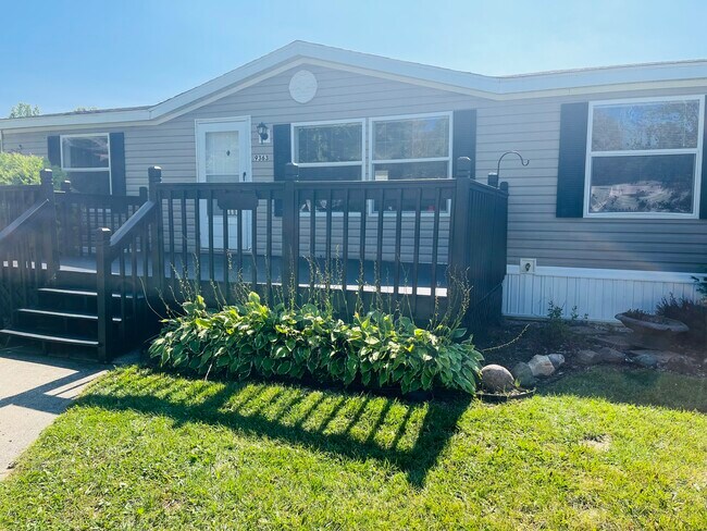 Foto del edificio - 9363 Little Spruce Ct