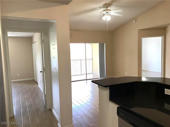Building Photo - 8255 Ibis Club Dr