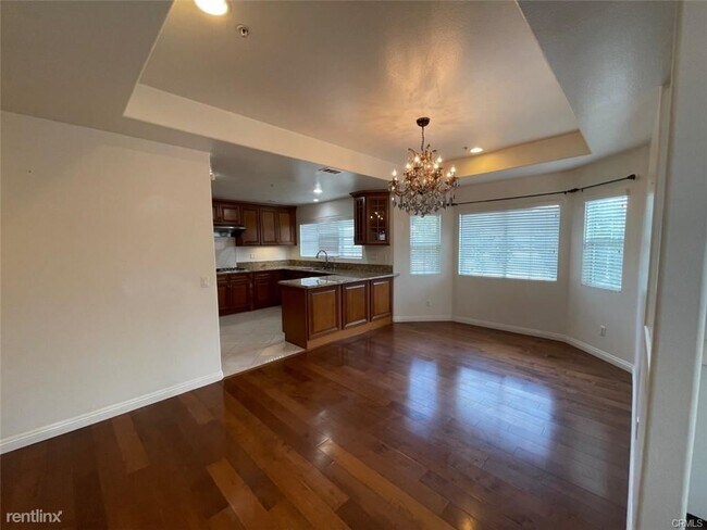 Foto del edificio - 4 br, 3 bath House - 4937 Peck Rd Unit C