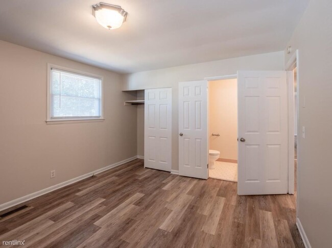 Building Photo - 4 br, 2 bath House - 3028 Creekwood Dr