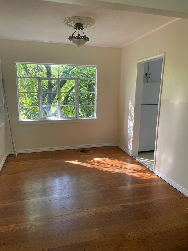 Foto del edificio - 5809 Patton St
