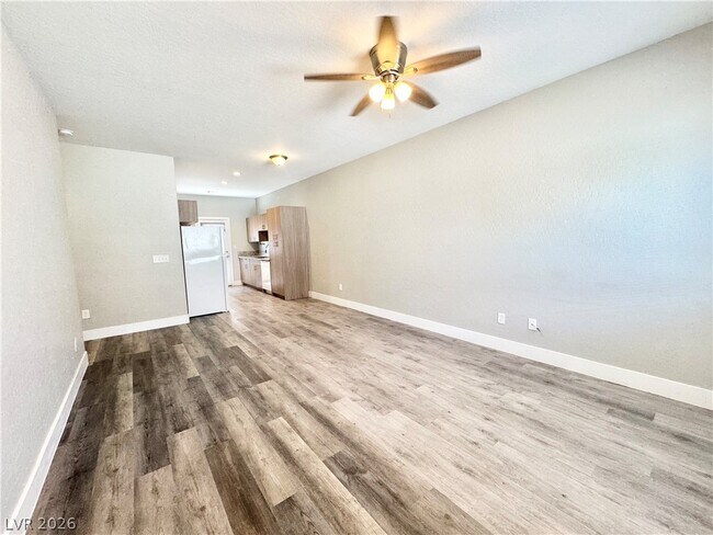 Foto del edificio - 1390 Ogallala St