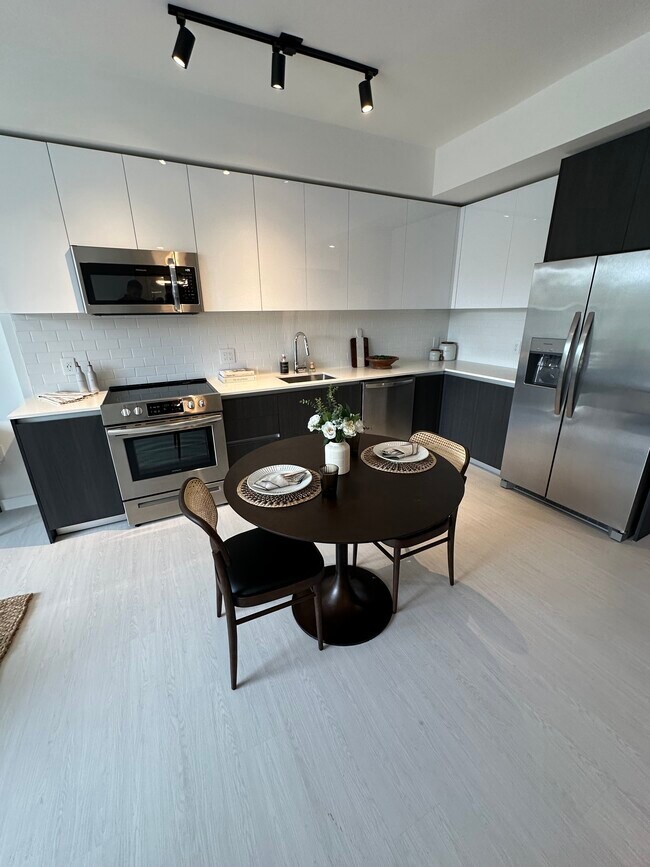 Foto del edificio - 20520 NW 20th Ct