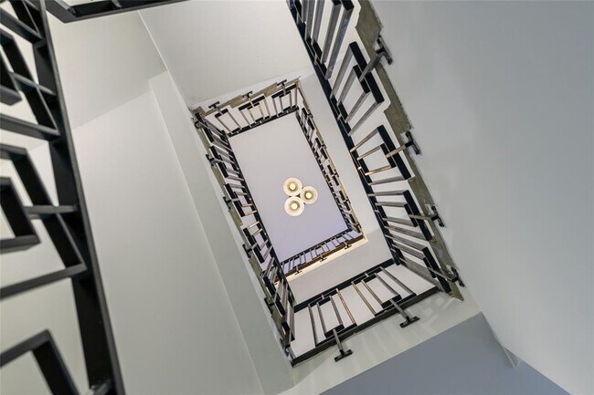 Foto del edificio - 1016 Crocker St
