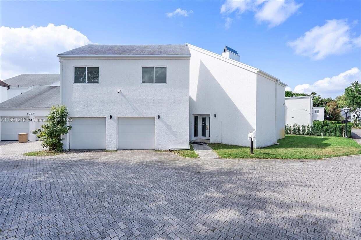 Foto principal - 1981 S Oak Haven Cir
