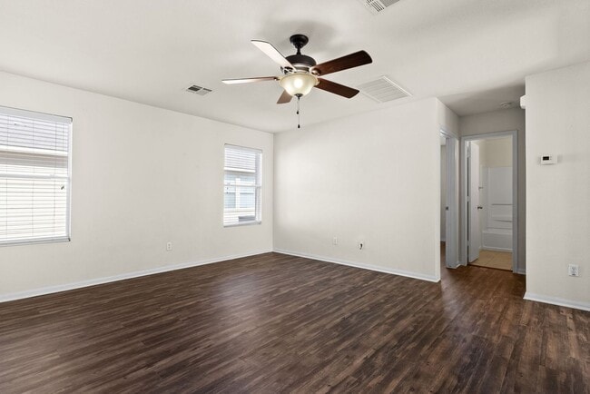 Building Photo - 5609 Capricorn Loop