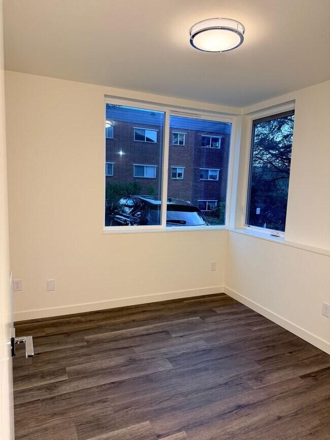 Foto del edificio - Brand New 3bd Townhome!