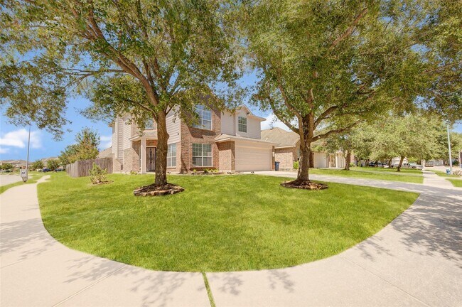 Foto del edificio - 1403 High Thicket Ct