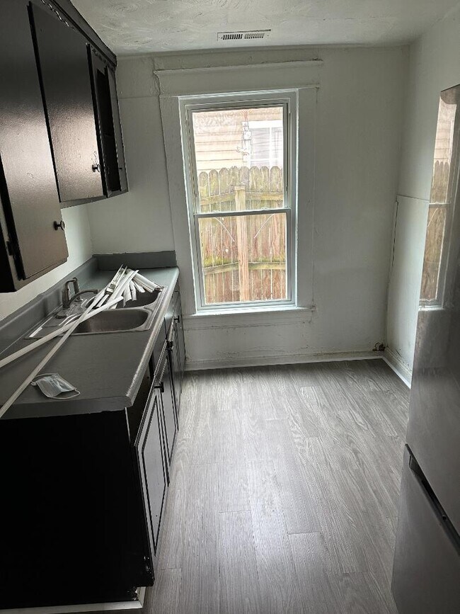 Foto del edificio - 1135 Jamison Ave SE