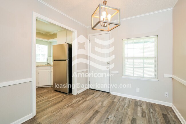 Foto del edificio - 4923 E Easton St