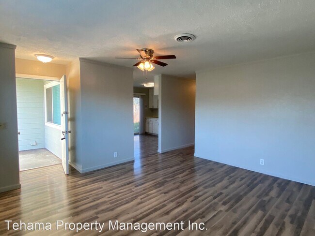 Building Photo - 3 br, 2 bath House - 940 Otis Ct.