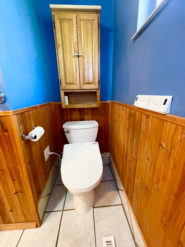 Foto del edificio - 230 Karel Ave