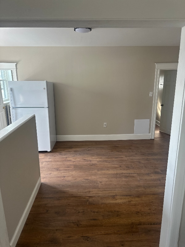 Building Photo - 5400 Euclid St