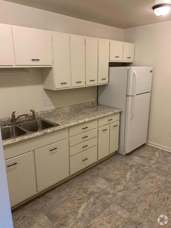 Virginia Heights Apartments under 1,500 Roanoke, VA 2 Rentals