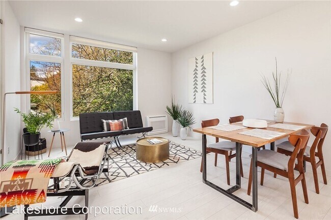 Building Photo - 2 br, 2 bath House - 710 14th Ave Unit C