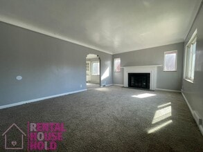 Building Photo - 17564 Santa Rosa Dr