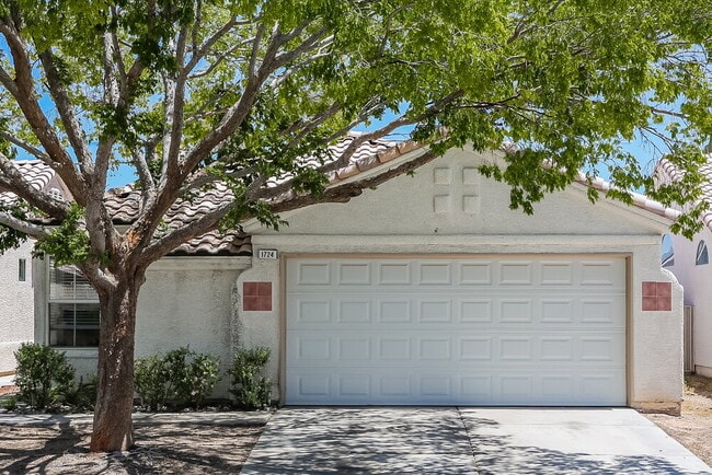Building Photo - 1724 Villa Vista Way