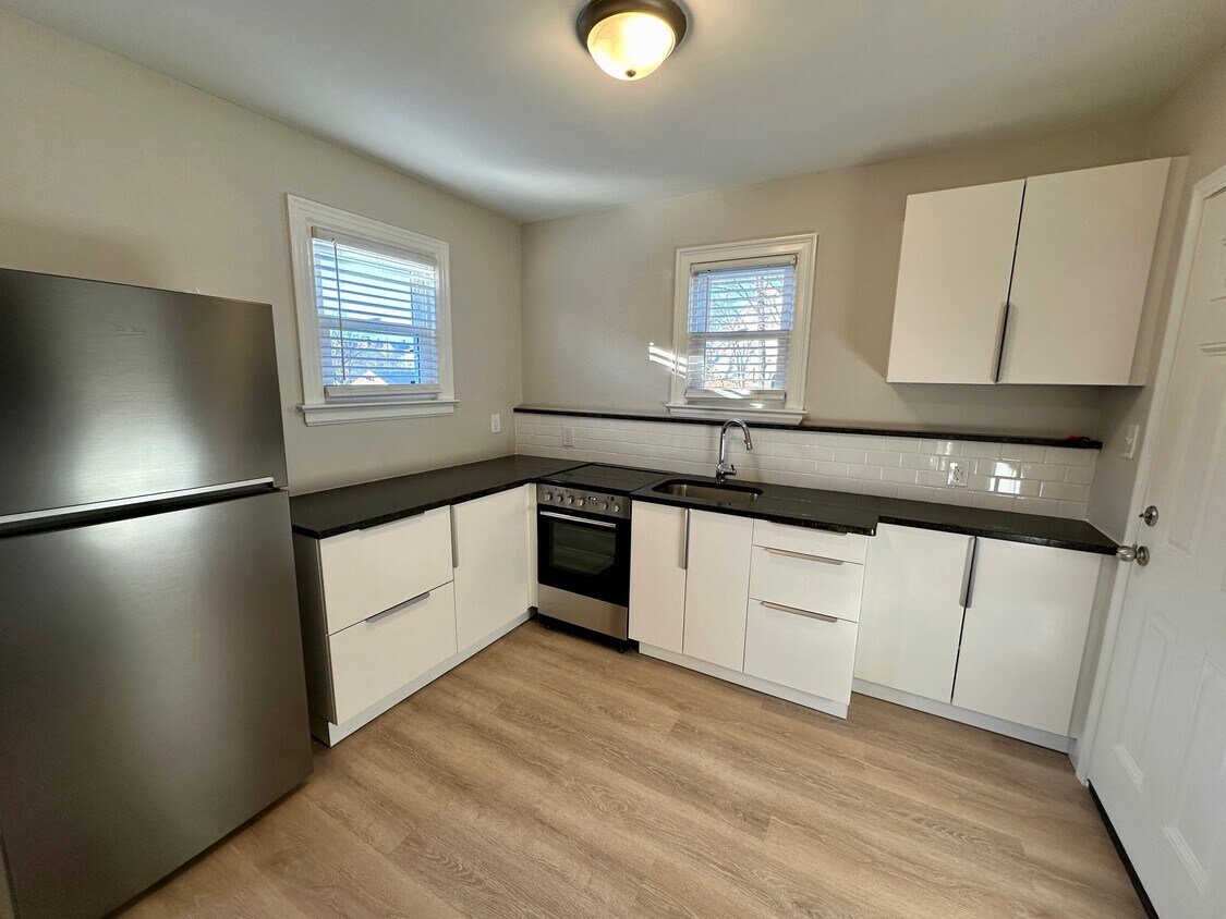 152 Preston St Unit 152 Preston 2W, Hartford, CT 06114 Apartments in