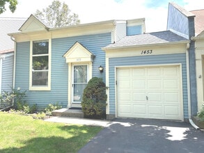 Building Photo - 1453 Chelsea Ave