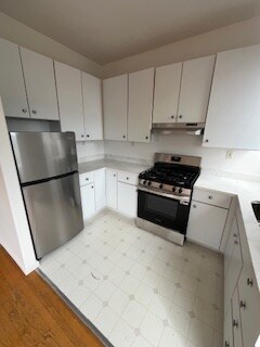 Foto del edificio - 210 Corbett Ave