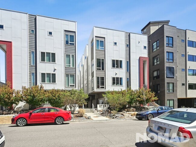 Foto del edificio - 2 Bedroom Townhome with Loft in Jefferson ...