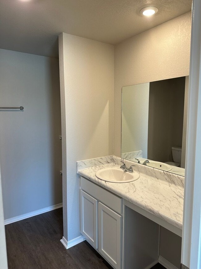 Building Photo - Pre-Leasing Now! Beautiful 3-Bedroom, 2-Bath Home in Prospect Farms | Available July 14