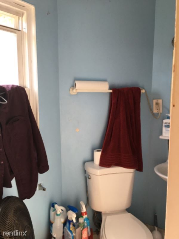 Foto del edificio - 1 br, 1 bath Apartment - 2801 N Leclaire Ave