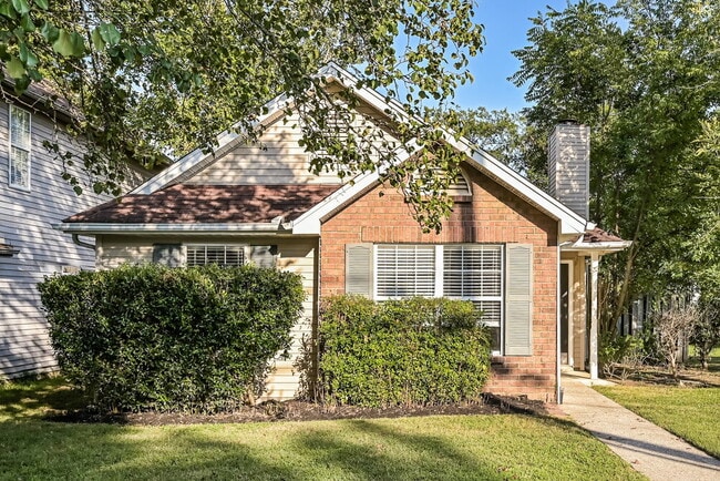 Building Photo - 211 Hunters Chase Dr