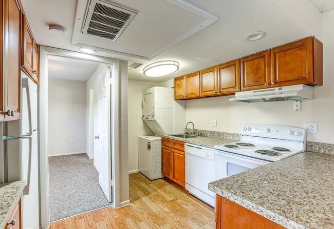 Interior Photo - Dover Gardens