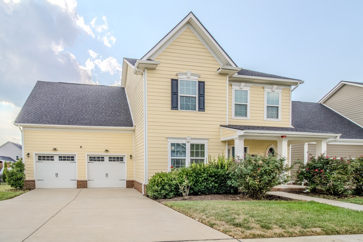 Foto principal - 2048 Oglethorpe Dr