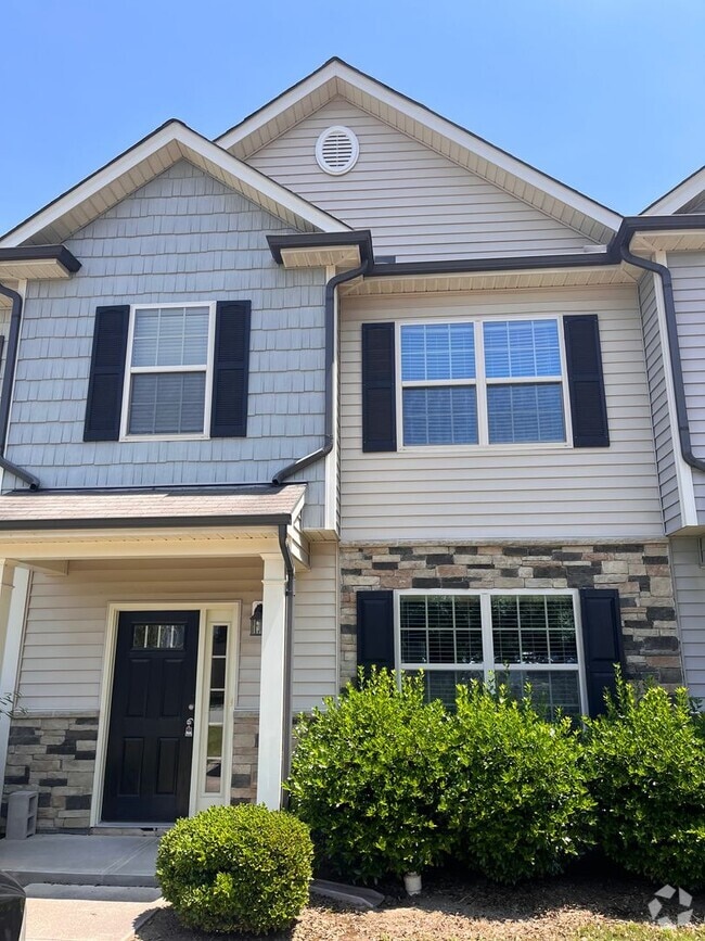 Building Photo - 6167 Neuse Wood Dr