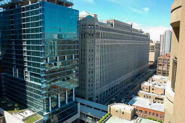 Foto del edificio - 400 N La Salle St