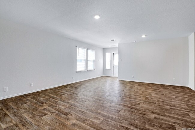 Photo - 13512 Waxman Spark House