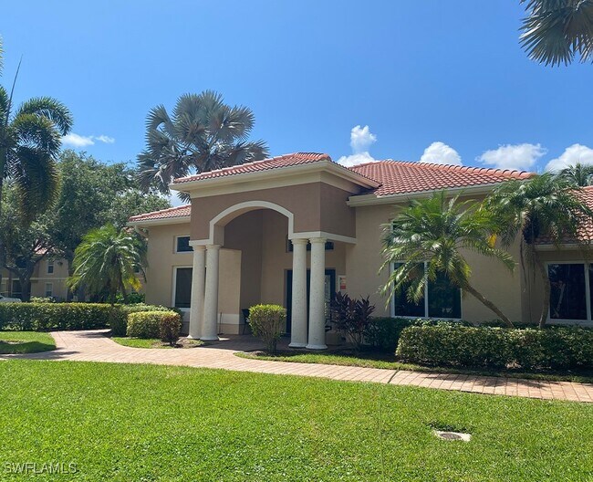 Building Photo - 8225 Ibis Club Dr