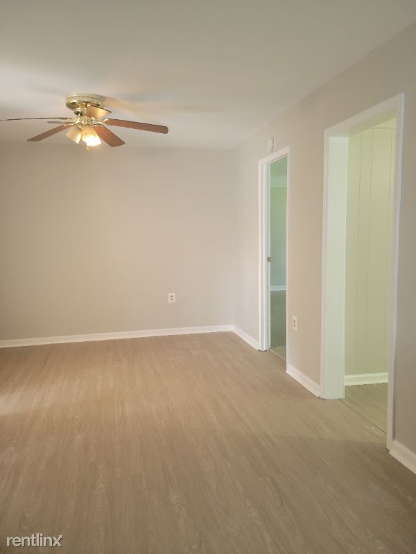 Building Photo - 3 br, 1 bath House - 353 James Ave